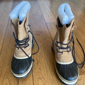 Sorel Caribou Winter Boots NEVER WORN